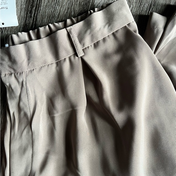 Wide Leg Flowy Trouser Pant - Picture 2 of 4